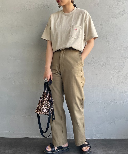 DANTON（ダントン）の「[DANTON/ダントン] ワンポイントロゴ ポケットTシャツ（Tシャツ/カットソー・レディース・ネイビー/グレイッシュベージュ/ホワイト/ライトグレー/チャコールグレー・S/M/XS）」の9枚目の写真