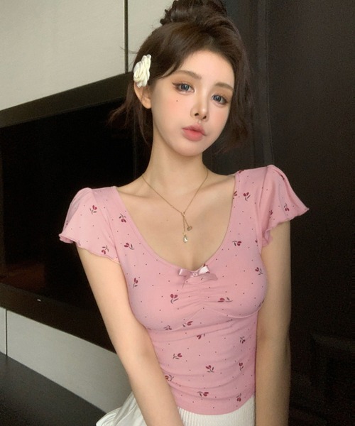 VIBGYOR（ヴィブジョー）の「小花モチーフ チビリボン コンパクト Tシャツ(CZ)（Tシャツ/カットソー・レディース・ブラック/ピンク/ブルー/アイボリー・FREE）」の7枚目の写真