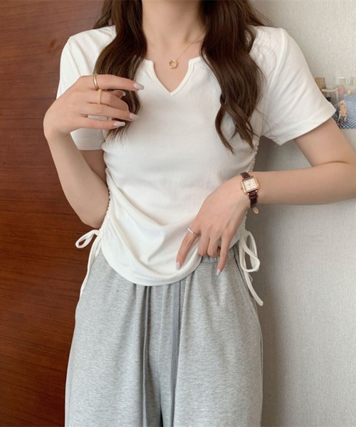 セール】ｻｲﾄﾞﾄﾞﾛｽﾄVﾈｯｸ半袖ﾄｯﾌﾟｽ（その他トップス）｜SPIGA