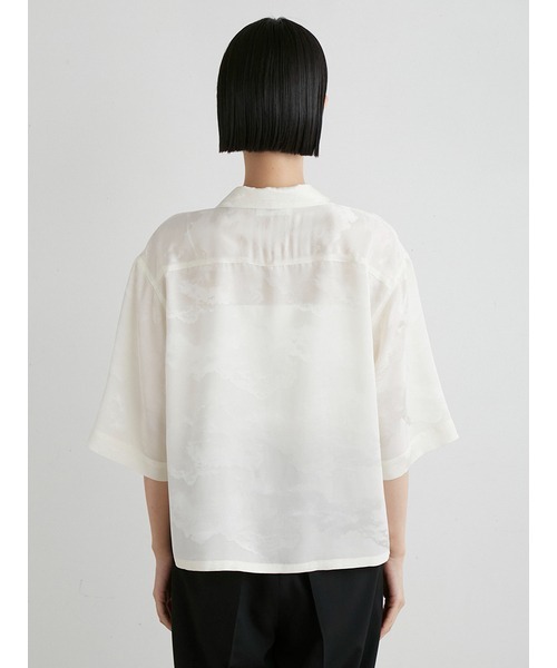 MIESROHE(ミースロエ)の「cloudyジャガードオープンカラーシャツ(シャツ/ブラウス・レディース・ブラウン/ホワイト・FREE)」の14枚目の写真