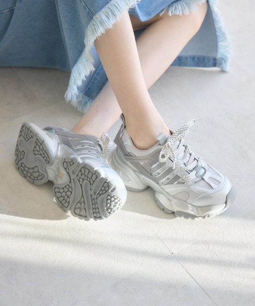 Paradise Picnic（パラダイスピクニック）の「ボリュームソールスニーカー（スニーカー・レディース・アイボリー/シルバー・MEDIUM/LARGE）」の6枚目の写真