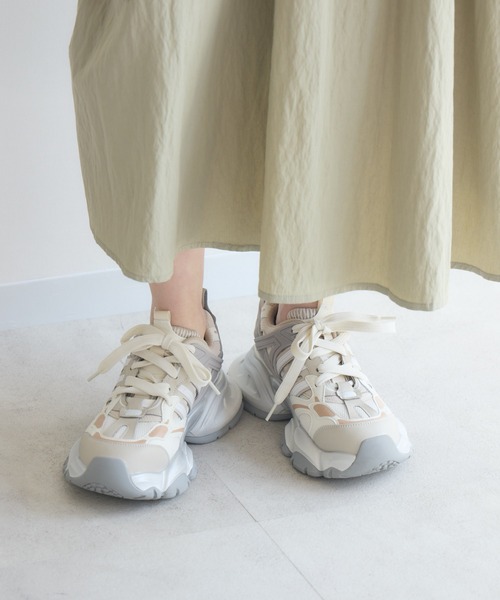Paradise Picnic（パラダイスピクニック）の「ボリュームソールスニーカー（スニーカー・レディース・アイボリー/シルバー・MEDIUM/LARGE）」の9枚目の写真