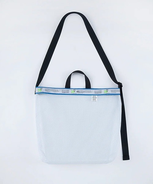WEEKEND(ER)(ウィークエンダー)の「WEEKEND(ER) ウィークエンダー LARGE MESH TOTE BAG 2WAY メッシュ トート ショルダーバッグ(ショルダーバッグ・メンズ・ホワイト/ブラック・FREE)」の4枚目の写真