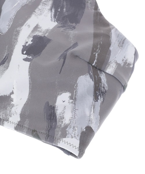 Julier Yoga and Relax（ジュリエヨガアンドリラックス）の「Julier Vertical brushプリントブラトップ（その他トップス・レディース・ブルー系その他/グレー×ホワイト/ホワイト×グレー・1/0）」の18枚目の写真