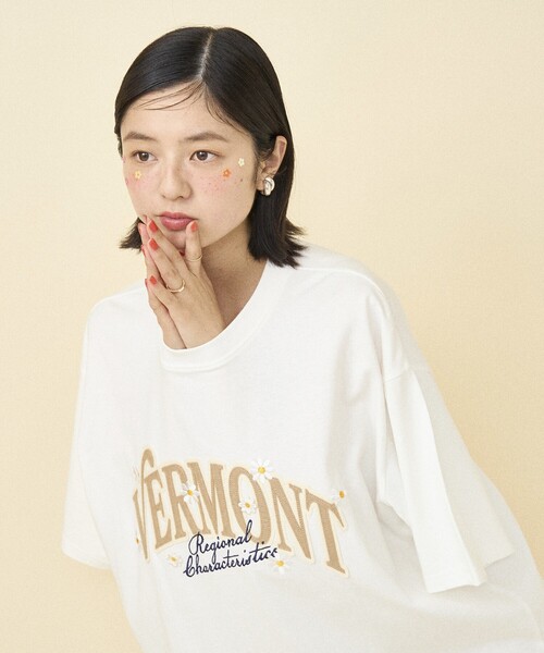 セール】ビッグロゴデイジーTシャツ刺繍ロゴTシャツ/ビッグ