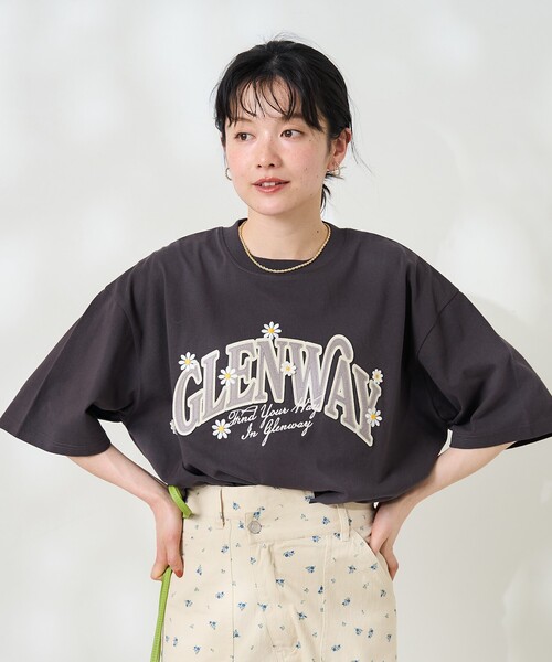 FREAK'S STORE(フリークスストア)の「ビッグロゴデイジーTシャツ刺繍ロゴTシャツ/ビッグシルエットTシャツ(Tシャツ/カットソー・レディース・チャコールグレー/グレー/オフホワイト・フリ-)」の18枚目の写真
