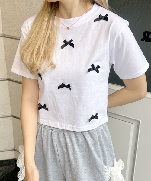 SOLLON.(ソルロン)の「リボンクロップドTシャツ(Tシャツ/カットソー・レディース・ホワイト/ブラック・FREE)」の12枚目の写真