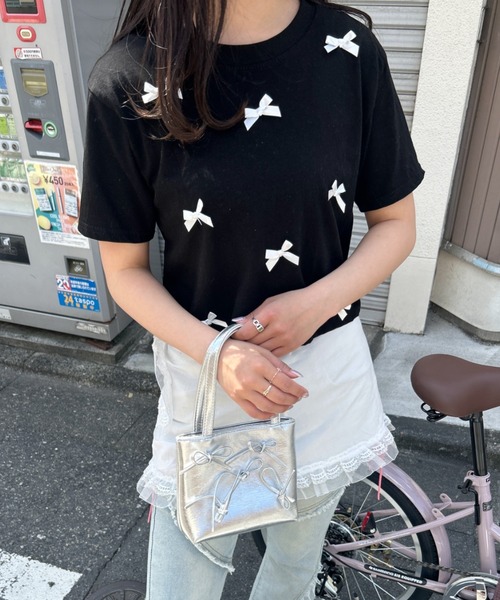 SOLLON.(ソルロン)の「リボンクロップドTシャツ(Tシャツ/カットソー・レディース・ホワイト/ブラック・FREE)」の19枚目の写真