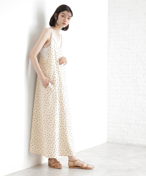 THE SHOP TK （ザ ショップ ティーケー ）の「ドット柄キャミワンピース/洗える（ワンピース・レディース・アイボリー系/ブラック系・13/12）」の6枚目の写真