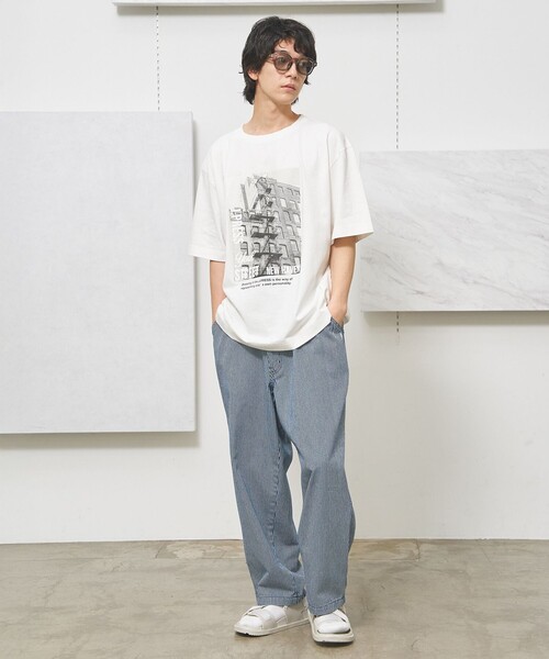 J.PRESS YORK STREET（ジェイプレスヨークストリート）の「【UNISEX】フォトプリントTシャツ "New Yourk street"（Tシャツ/カットソー・メンズ・ピンク系/ホワイト系/グレー系・LARGE/SMALL/MEDIUM）」の4枚目の写真