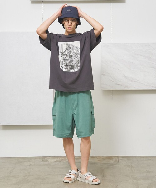 J.PRESS YORK STREET（ジェイプレスヨークストリート）の「【UNISEX】フォトプリントTシャツ "New Yourk street"（Tシャツ/カットソー・メンズ・ピンク系/ホワイト系/グレー系・LARGE/SMALL/MEDIUM）」の8枚目の写真