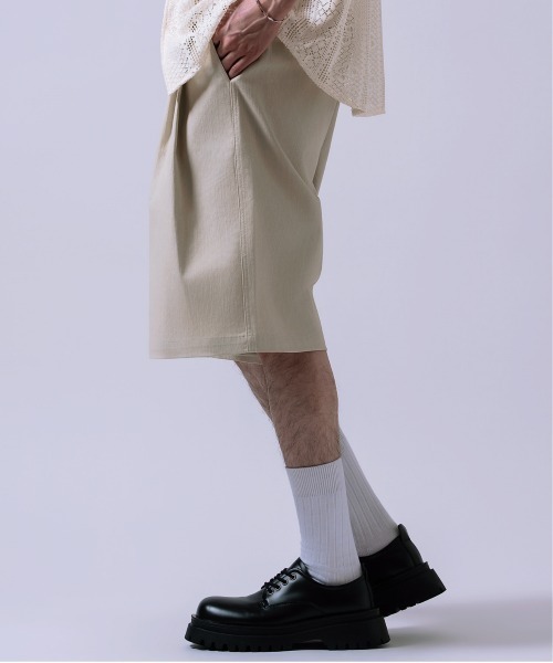 Crownor（クラウノアー）の「ツイル ワイドショーツ（その他パンツ・メンズ・ベージュ/ブラック・LARGE/MEDIUM）」の9枚目の写真