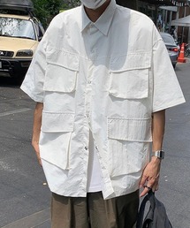 オーバーサイズマルチポケット半袖シャツ
