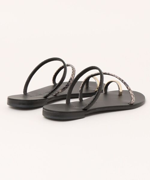 NICOLAS LAINAS（ニコラスライナス）の「【NICOLAS LAINAS】フラット　ライントングサンダル（サンダル・レディース・ブラック×ゴールド・37/38/36）」の2枚目の写真