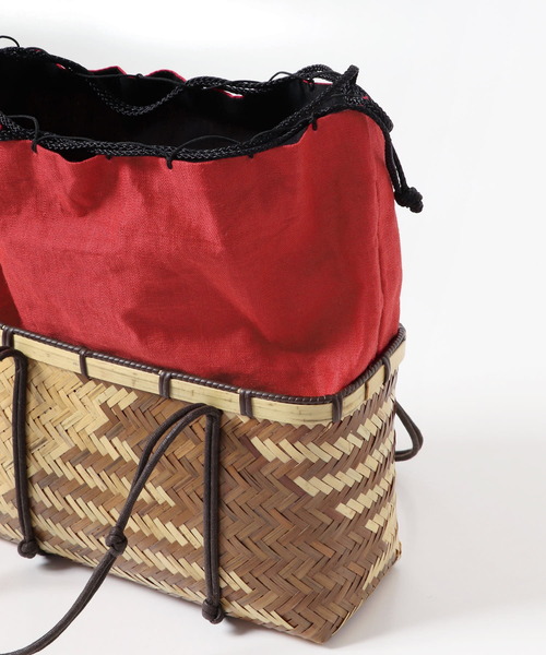 SENSE OF PLACE by URBAN RESEARCH（センスオブプレイスバイアーバンリサーチ）の「カゴキンチャクバッグB（かごバッグ・レディース・レッド/ラベンダー・ONE）」の3枚目の写真