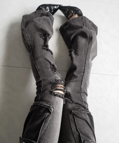 me+em select(ミームセレクト)の「【 2color / 4size 】カーゴデザインヴィンテージライクダメージストレッチフレアデニム / cargo design vintage-like damage stretch flare denim(デニムパンツ・レディース・ブラック/ブルー・SMALL/MEDIUM/LARGE/X-LARGE)」の22枚目の写真