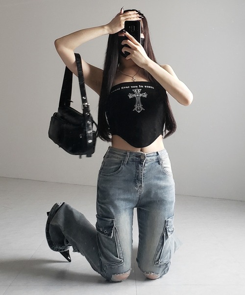 me+em select(ミームセレクト)の「【 2color / 4size 】カーゴデザインヴィンテージライクダメージストレッチフレアデニム / cargo design vintage-like damage stretch flare denim(デニムパンツ・レディース・ブラック/ブルー・SMALL/MEDIUM/LARGE/X-LARGE)」の12枚目の写真