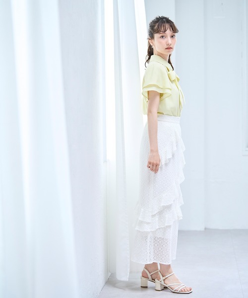 31 Sons de mode（トランテアン　ソン　ドゥ　モード）の「ボウタイラッフルブラウス（シャツ/ブラウス・レディース・イエロー/ブルー/ホワイト・ﾌﾘ-）」の7枚目の写真