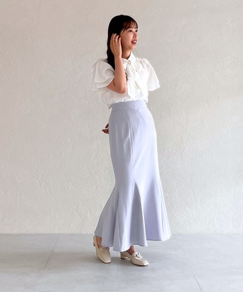 31 Sons de mode（トランテアン　ソン　ドゥ　モード）の「ボウタイラッフルブラウス（シャツ/ブラウス・レディース・イエロー/ブルー/ホワイト・ﾌﾘ-）」の15枚目の写真