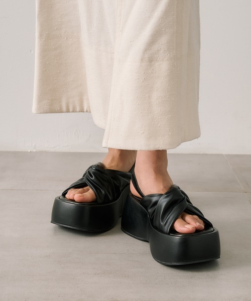 セール】Padded Cross Sandal（サンダル）｜UNITED TOKYO