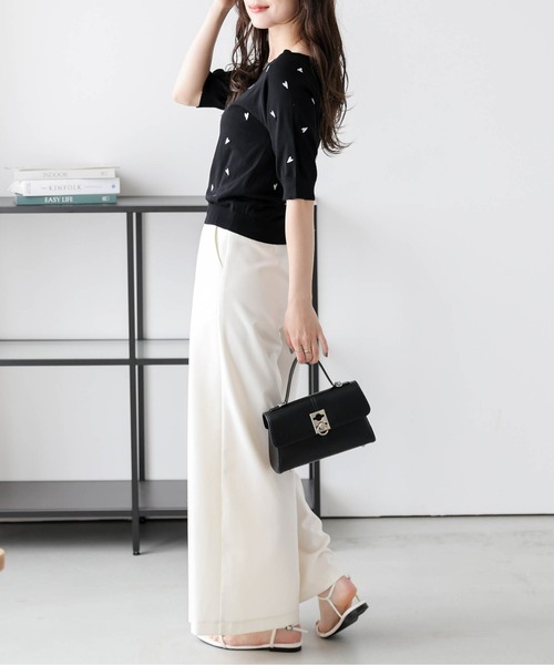 AMELY(エミリー)の「2WAYハート刺繍サマーニットトップス(Tシャツ/カットソー・レディース・グレー/ブラック/ホワイト・フリー)」の15枚目の写真