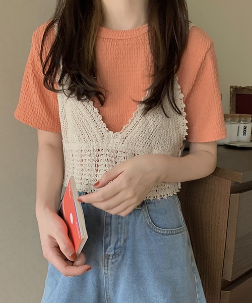 Girly Doll(ガーリードール)の「しわ加工Tシャツ&ニットビスチェ 2点セット(Tシャツ/カットソー・レディース・オレンジ/グリーン/ライトブルー/アイボリー・FREE)」の4枚目の写真
