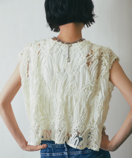 ANOTHER S（アナザーエス）の「刺繍レースシアーベスト（ベスト）」 - WEAR