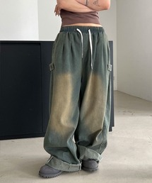 4INT.（フォイント）の「スナップ ピンタック バルーン ワイド パンツ（デニムパンツ）」