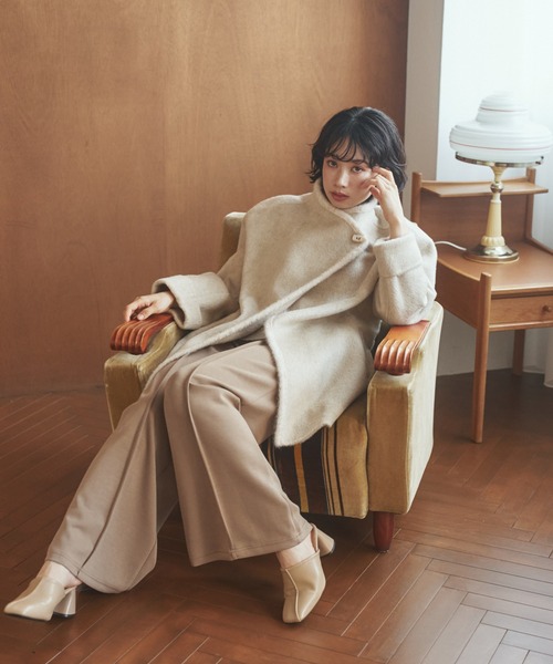 LAULEN(ローレン)の「cashmere stand collar toggle coat /カシミアスタンドカラートグルミディコート(ステンカラーコート・レディース・アイボリー/チャコールグレー/ブラウン・FREE)」の15枚目の写真