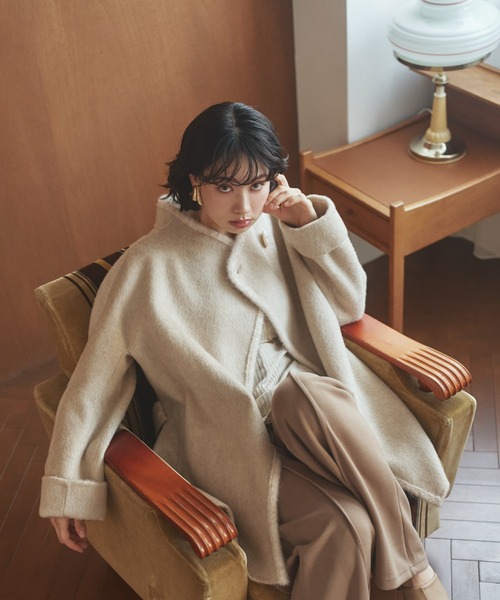 LAULEN(ローレン)の「cashmere stand collar toggle coat /カシミアスタンドカラートグルミディコート(ステンカラーコート・レディース・アイボリー/チャコールグレー/ブラウン・FREE)」の17枚目の写真