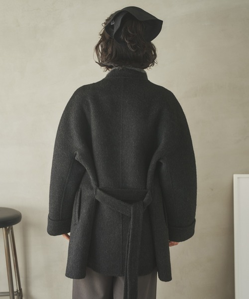LAULEN(ローレン)の「cashmere stand collar toggle coat /カシミアスタンドカラートグルミディコート(ステンカラーコート・レディース・アイボリー/チャコールグレー/ブラウン・FREE)」の11枚目の写真