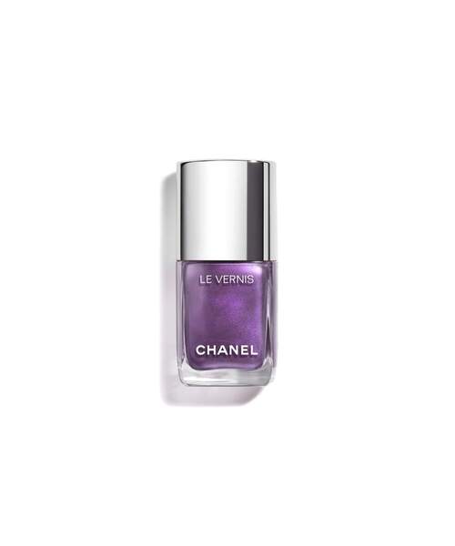 【ポーチ付】限定品　CHANELヴェルニ　ネイルセット ヴェルニ ネイル エナメル（長時間美しい仕上がりが持続