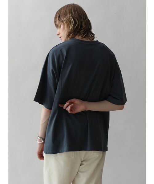 :ETHROF(イーサオブ)の「3D METAL LOGO T-SHIRT(Tシャツ/カットソー・レディース・ダークブルー/ブラック/オフホワイト・FREE)」の8枚目の写真