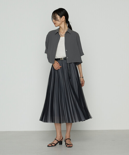 COMME CA（コムサ）の「サラトリツイル シャツ＋キャミソール（シャツ/ブラウス・レディース・グレー/グレイッシュベージュ・9号/11号）」の3枚目の写真