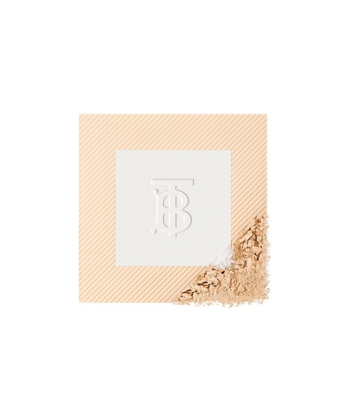 バーバリー ビヨンド ウェア セッティング ＆ リファイニング パウダー