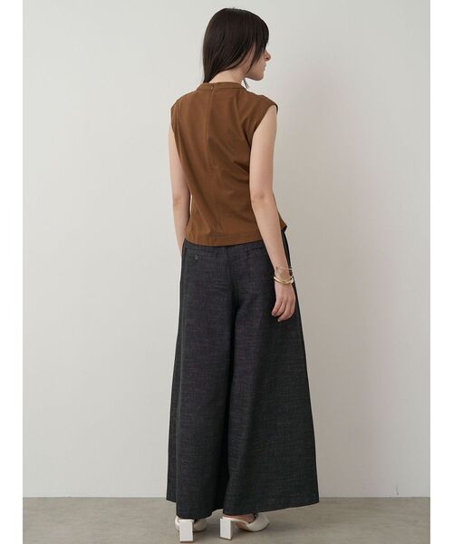 ELENDEEK（エレンディーク）の「ウエストドレープカットソー（Tシャツ/カットソー・レディース・ブラウン/オフホワイト/ブラック・FREE）」の19枚目の写真