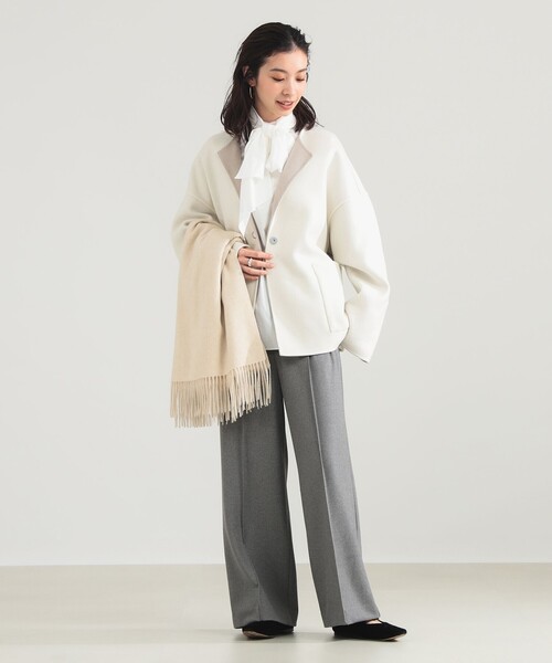 Demi-Luxe BEAMS（デミルクス ビームス）の「リバー ミドルコート（ノーカラーコート・レディース・ベージュ/ネイビー・36/38）」の4枚目の写真