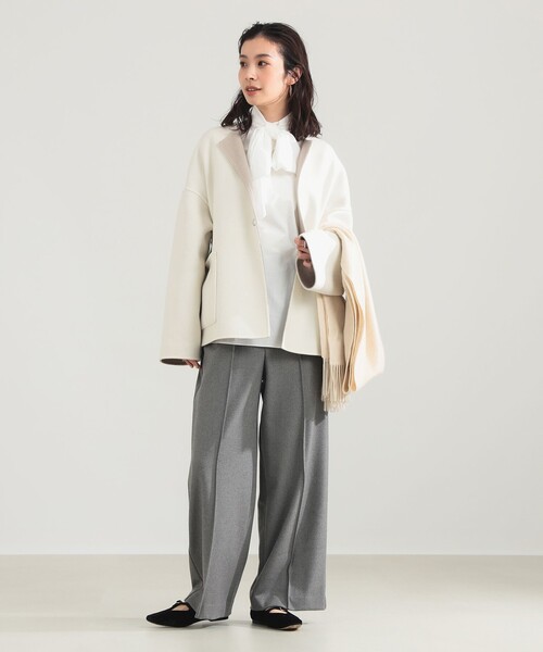 Demi-Luxe BEAMS（デミルクス ビームス）の「リバー ミドルコート（ノーカラーコート・レディース・ベージュ/ネイビー・36/38）」の6枚目の写真