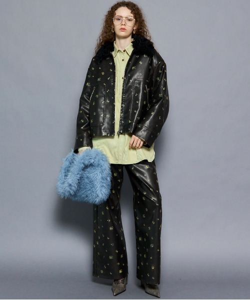 MAISON SPECIAL(メゾンスペシャル)の「Bicolor Stitched Suede Shirt/バイカラーステッチスウェードシャツ(シャツ/ブラウス・レディース・ライム/ボルドー/ブラック・FREE)」の6枚目の写真