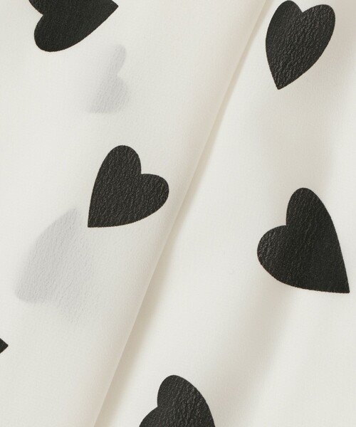 WEB限定【LOULOU WILLOUGHBY】デシンハートプリントボウタイブラウス