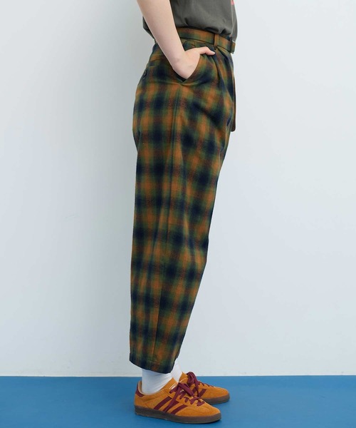 I am I in fact...(アイアムアイインファクト)の「VIERA CHECK TUCK パンツ(その他パンツ・レディース・グリーン/ブラウン・FREE)」の22枚目の写真