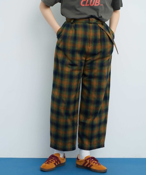 I am I in fact...(アイアムアイインファクト)の「VIERA CHECK TUCK パンツ(その他パンツ・レディース・グリーン/ブラウン・FREE)」の3枚目の写真