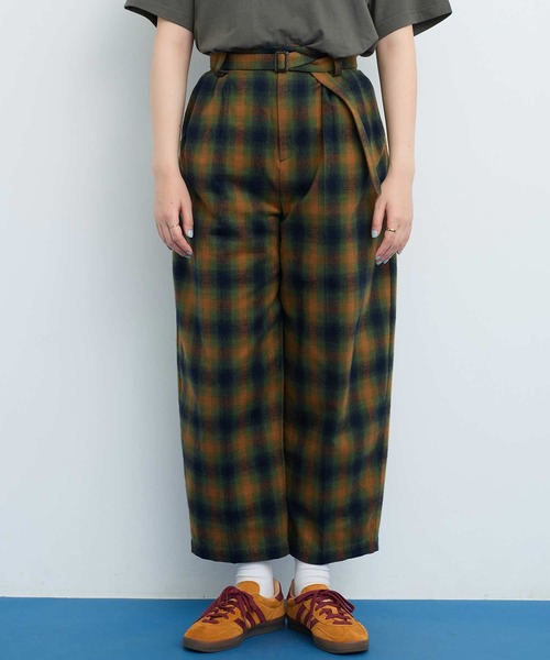 I am I in fact...(アイアムアイインファクト)の「VIERA CHECK TUCK パンツ(その他パンツ・レディース・グリーン/ブラウン・FREE)」の21枚目の写真