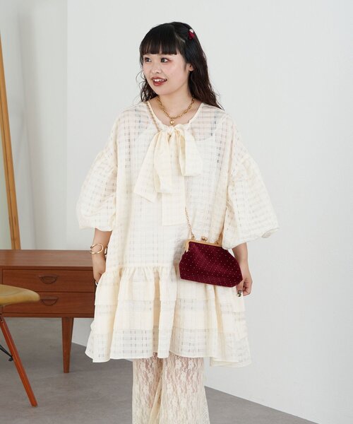 CIAOPANIC(チャオパニック)の「【Lumé/ルメ】ベロアスタッズがま口バッグ(トートバッグ・レディース・ボルドー/ブラック・FREE)」の11枚目の写真