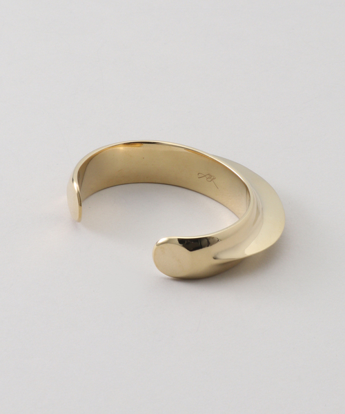 AP STUDIO(エーピーストゥディオ)の「【ARIANA BOUSSARD REIFEL】Laran Cuff(ブレスレット・レディース・ゴールド・FREE)」の6枚目の写真