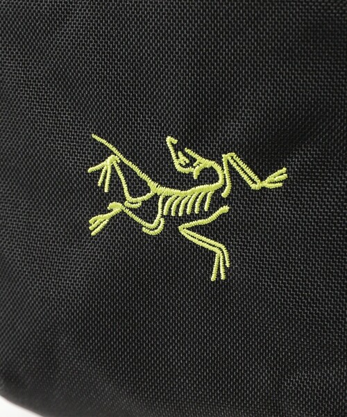 ARC'TERYX（アークテリクス）の「【EXCLUSIVE】ARC’TERYX / MANTIS 2 Waist Pack（ショルダーバッグ・メンズ・ブラック・ONE SIZE）」の5枚目の写真
