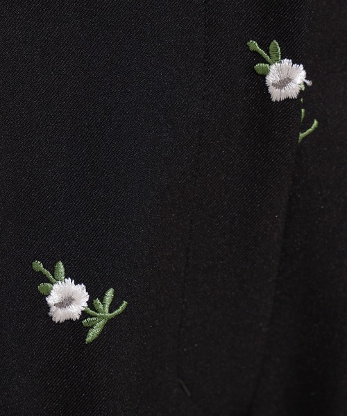 N.（N. Natural Beauty Basic）（エヌエヌナチュラルビューティーベーシック）の「【PS/低身長サイズ】エンブロイダリーフラワーパンツ（その他パンツ・レディース・ブラック/ブラウン・MEDIUM/PS）」の11枚目の写真