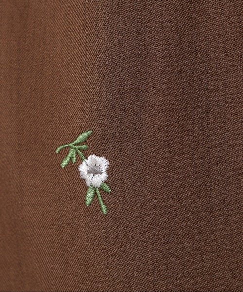 N.（N. Natural Beauty Basic）（エヌエヌナチュラルビューティーベーシック）の「【PS/低身長サイズ】エンブロイダリーフラワーパンツ（その他パンツ・レディース・ブラック/ブラウン・MEDIUM/PS）」の8枚目の写真