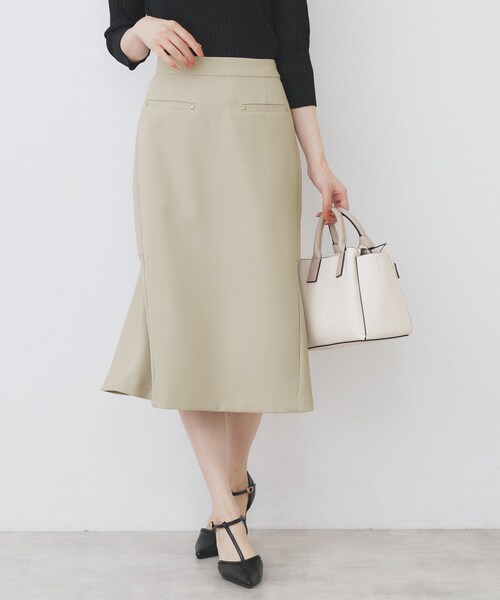 専用　ベージュ フレアスカート フレアスカート マットサテン ロングスカート揺れる[品番