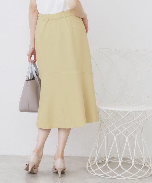 index（インデックス）の「バックフレアマーメイドスカート【洗濯機洗い可/イージーアイロン】（スカート・レディース・ブラック/イエロー系その他/ベージュ・36/38/40/42）」の8枚目の写真